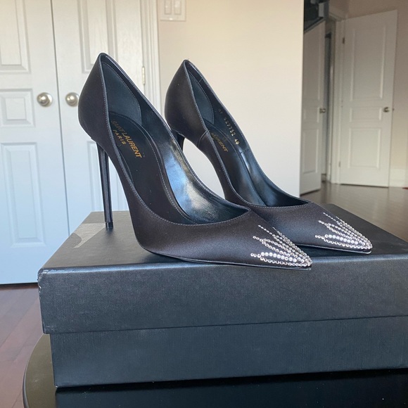 *SOLD* Gorgeous never worn Saint Laurent Black Heels with Crystal Toe. - Picture 13 of 13